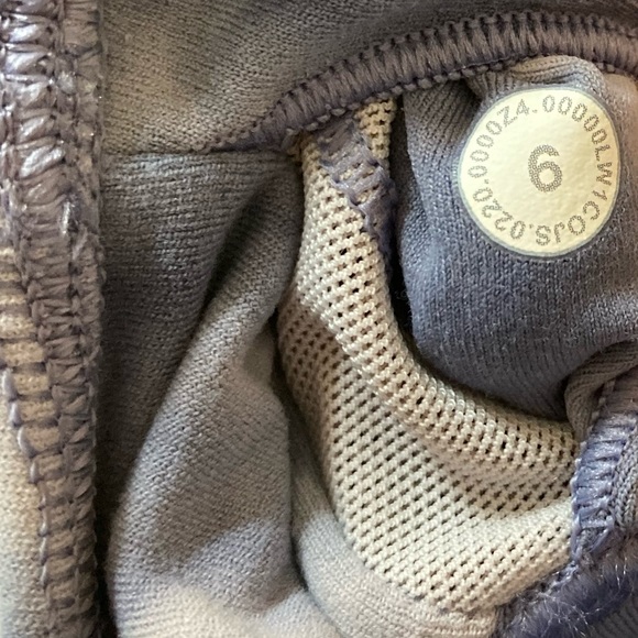 💢SOLD💢Align Tank, Diamond Dye - Picture 5 of 6